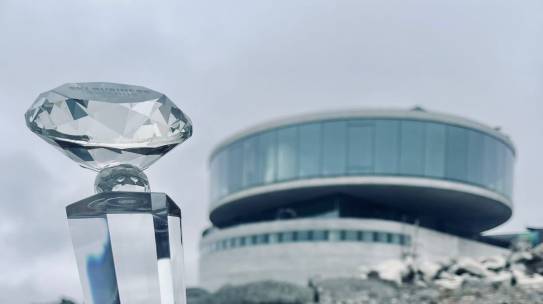 Инвестиционный проект панорамного ресторана в Мурманской области признан победителем в номинации «Лучшая концепция питания на горнолыжном курорте».
